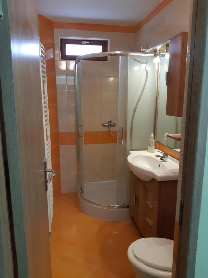 Rozsa Apartment Hajdúszoboszló Esterno foto